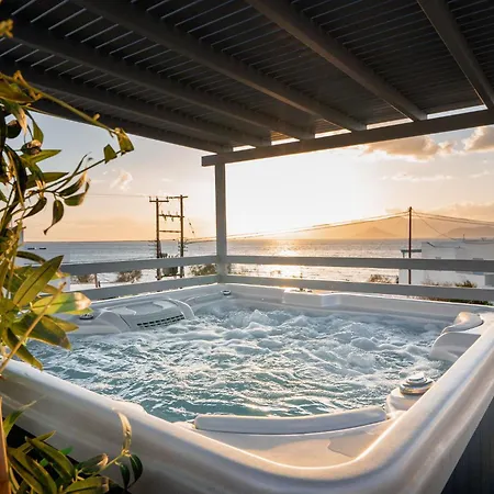 Yara 40m From The Jacuzzi & Rooftop Апартаменты