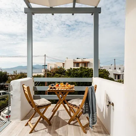 Yara 40m From The Jacuzzi & Rooftop Апартаменты