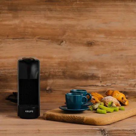 Yara 40m From The Jacuzzi & Rooftop Апартаменты