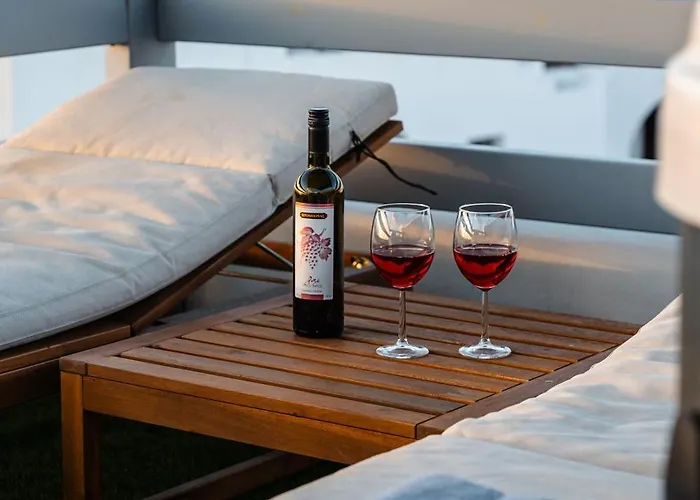 Yara 40m From The Jacuzzi & Rooftop * Agia Anna (Naxos)