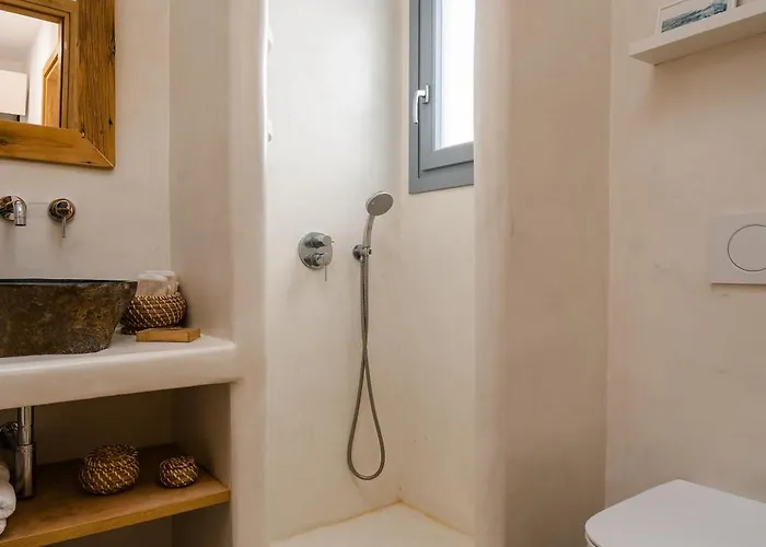 Yara 40m From The Jacuzzi & Rooftop Lejlighed Agia Anna (Naxos)