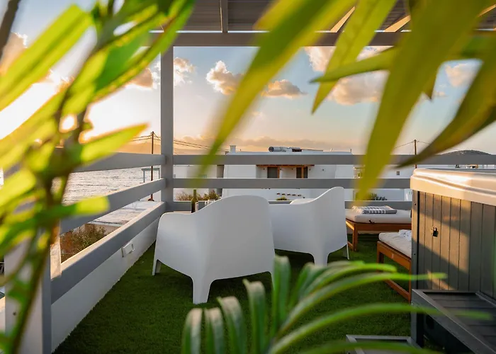 Lejlighed Yara 40m From The Jacuzzi & Rooftop *