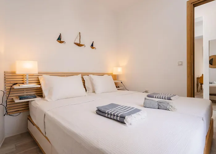 Lejlighed Yara 40m From The Jacuzzi & Rooftop *