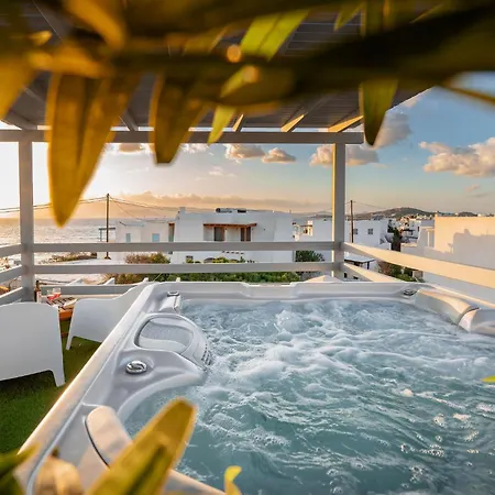 Yara 40m From The Jacuzzi & Rooftop *