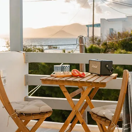 Yara 40m From The Jacuzzi & Rooftop