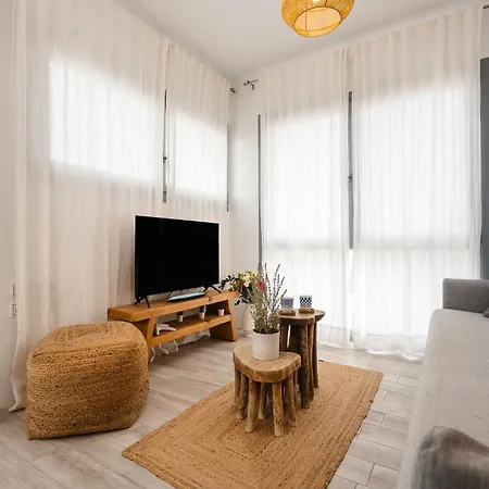 Yara 40m From The Jacuzzi & Rooftop * Αγία Άννα