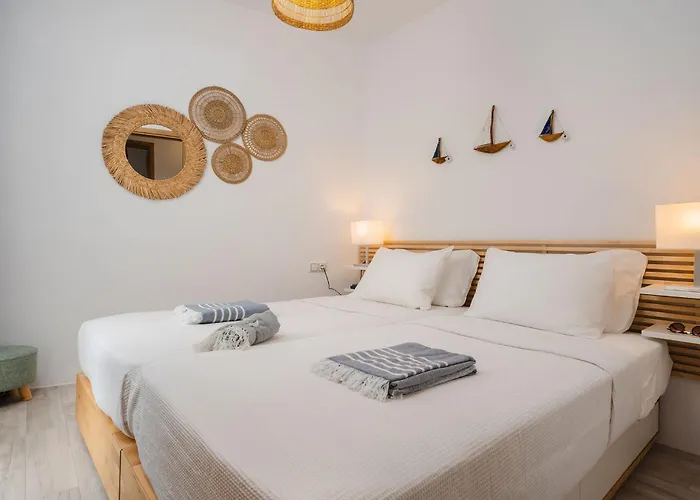 Апартаменты Yara 40m From The Jacuzzi & Rooftop Айя-Анна